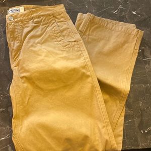 Mountain Khaki Relaxed Fit Men Pant 34x34